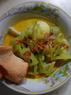 Foto resep Lontong sayur labu (pesor)