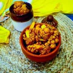 A picture of Cauliflower pickle.