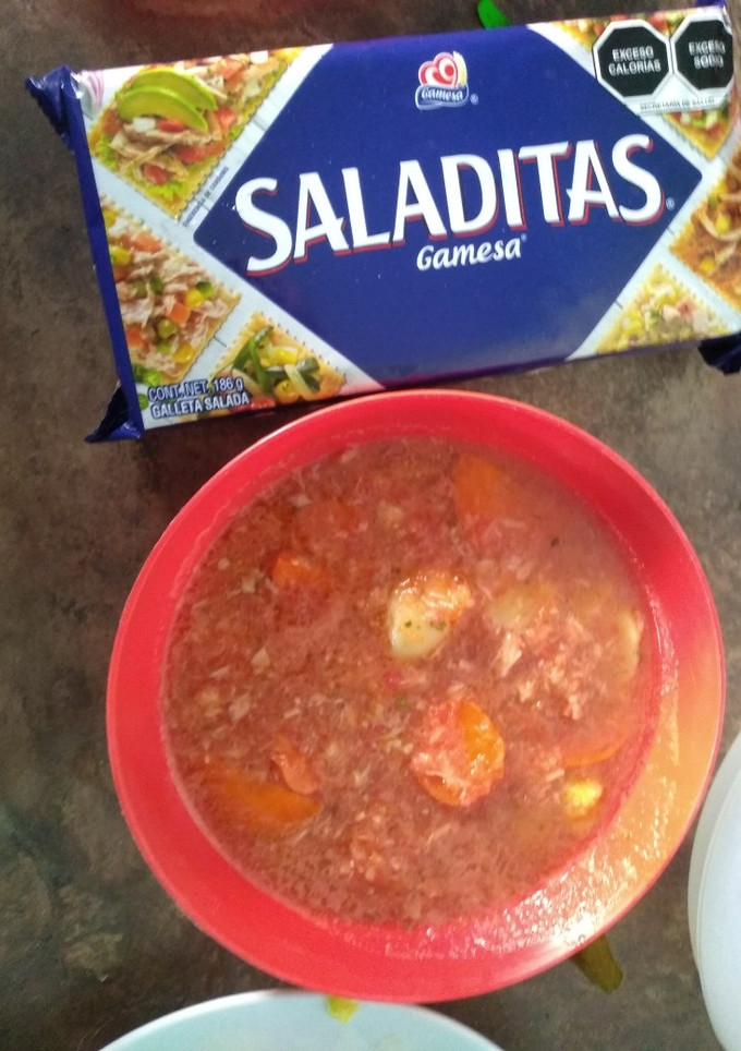 Una foto de Sopa de atún