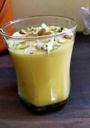 A picture of Mango lassi.