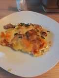 Kartoffelomletteauflauf mit Pilzen Schinken und Zwiebeln