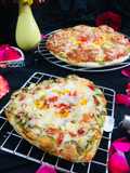 Heart pizza with pull apart hearts pizza (recipe in English)