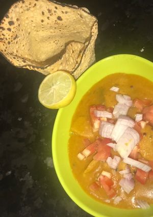 A picture of Dal Dhokli- a gujarati dish.