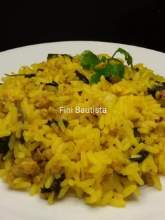Una foto de Arroz con picadillo de cerdo y espinacas