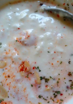 मूंगफली का रायता(moongfali ka raita recipe in hindi) रेसिपी मुख्य फोटो