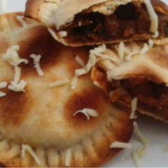 A picture of Baked Indian Spring Roll.