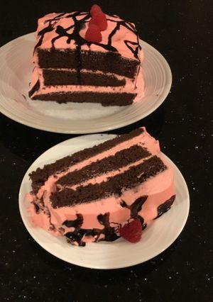 A picture of Chocolate Torte with Fresh Rasberry Cream.