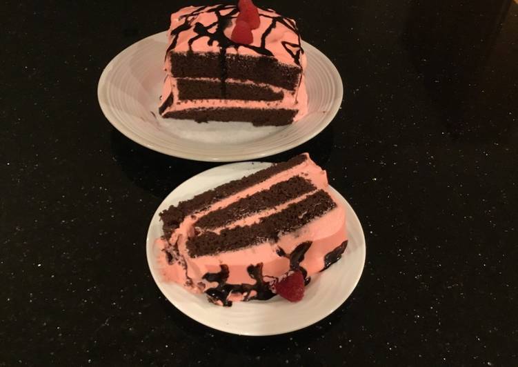 Steps to Make Speedy Chocolate Torte with Fresh Rasberry Cream