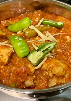 A picture of Dhaba style chicken karhai😋.