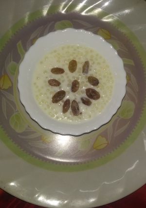 साबूदाने की खीर (sabudane ki kheer recipe in Hindi) रेसिपी मुख्य फोटो
