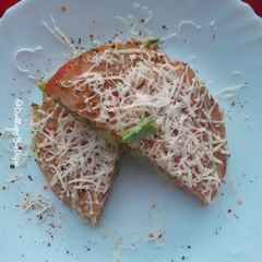 A picture of Leftover roti sandwich.