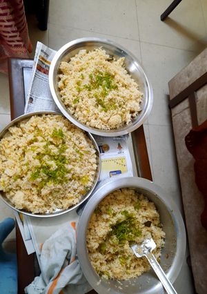 मटार पुलाव (Matar Pulao Recipe In Marathi) रेसिपी चे मुख्य फोटो