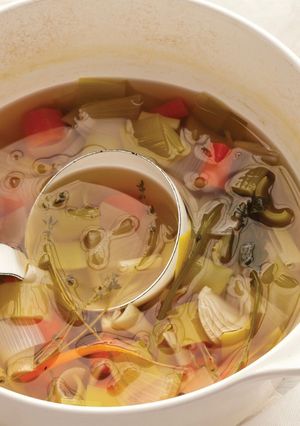 A picture of Vegetable Stock.