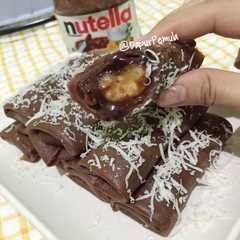 รูปของ Dadar Gulung Coklat Pisang Nutella