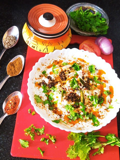तड़केवाली लौकी का रायता(tadkewali lauki ka raita recipe in hindi) रेसिपी मुख्य फोटो