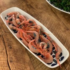 A picture of 🦐 Eat raw, small blue belly shrimp.