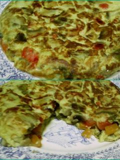 Una foto de Tortilla de verduras variadas