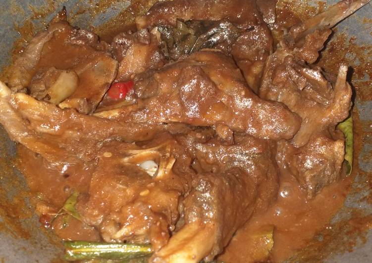 Krengsengan daging kambing