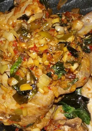 Foto resep Ayam Tinoransak
