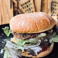 A picture of BBQ Hamburger!! 🍔.