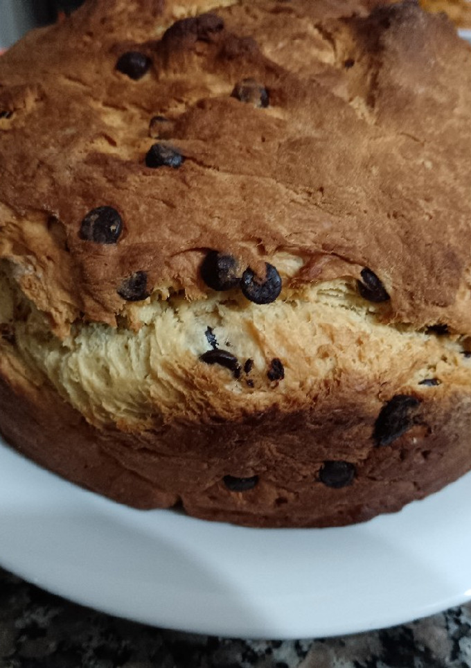 Una foto de Panettone de chocolate