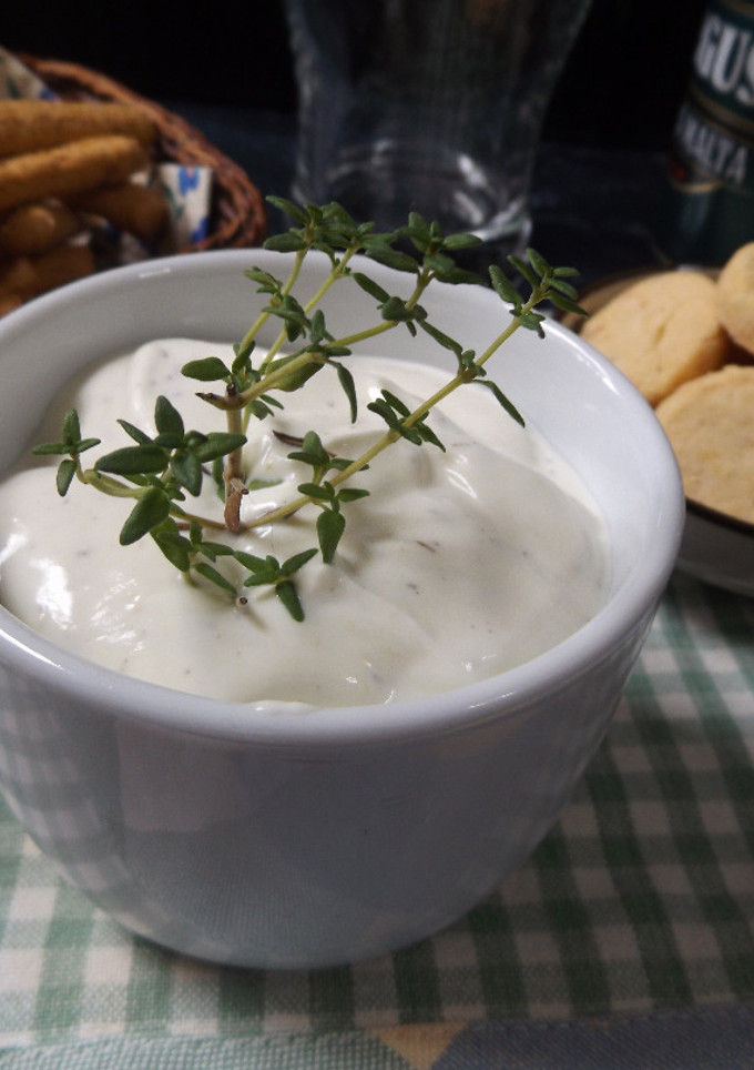 Una foto de Salsa de queso Skyr y Kéfir