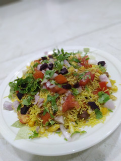 ભેળ (Bhel Recipe in Gujarati) રેસીપી મુખ્ય ફોટો