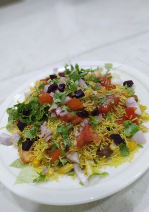 ભેળ (Bhel Recipe in Gujarati) રેસીપી મુખ્ય ફોટો