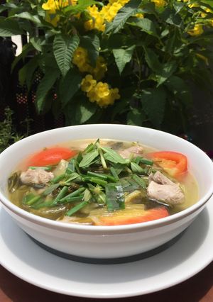 Hình của món Canh dưa chua sườn non.