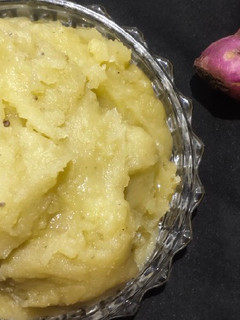 શક્કરિયા નો શીરો (Sweetpotato Sheero Recipe In Gujarati) રેસીપી મુખ્ય ફોટો