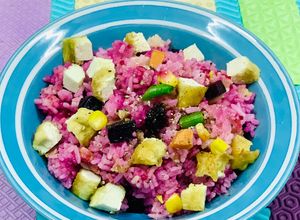 Hình của món Cơm Chiên Sakura (Cơm Chiên Màu Củ Dền - Món Chay).