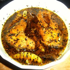 A picture of Paanchphoron Rui | Indian Five-Spiced Ruhu Fish Curry | Tagore's Family Special Recipe.