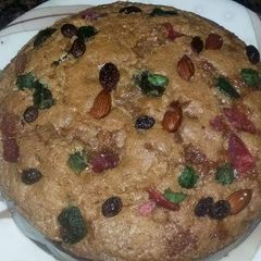 A picture of Fruit cake.