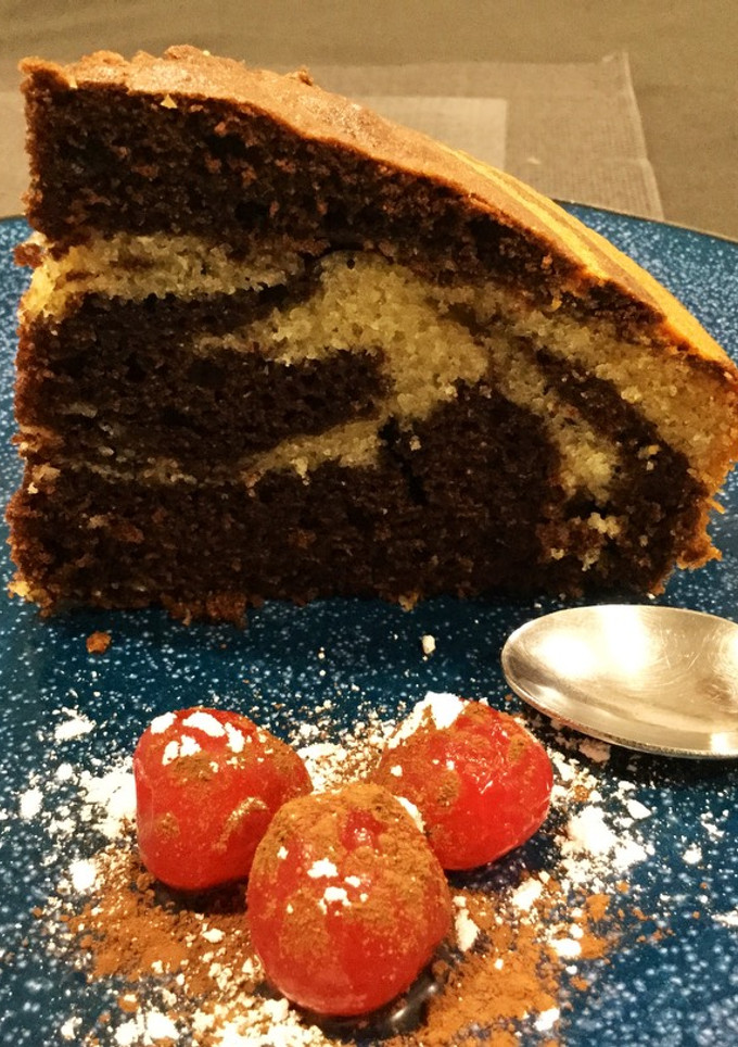 Una foto de Bizcocho marmolado