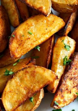 A picture of Potato wedges.