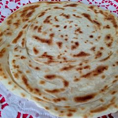 A picture of Lacha Paratha.