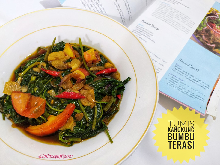 Cara Gampang Membuat Tumis Kangkung Bumbu Terasi, Sempurna