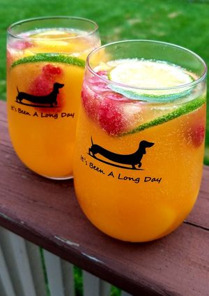 A picture of Peach Sangria.