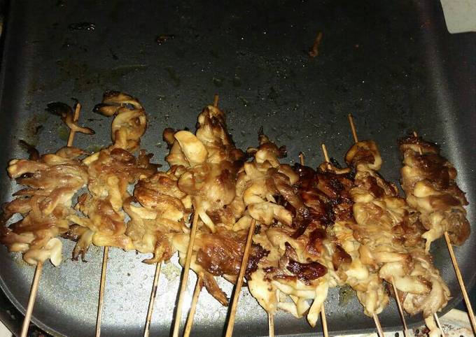 Resep memasak Sate jamur tiram ala moms 'EL dijamin sedap