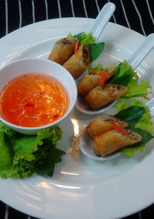 A picture of Fried Spring Rolls.
