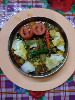 ডিম কোয়াসের ডালনা (Dim Koaser Dalna Recipe In Bengali) রেসিপির প্রধান ছবি