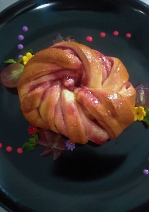 Foto resep Roti manis isi selai strawberry