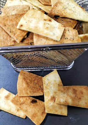 Una foto de Nachos caseros con tortillas de trigo en airfryer