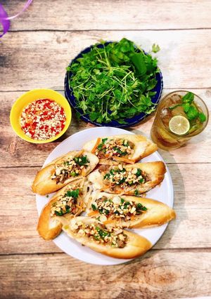 Hình của món Bánh Mì Hấp.