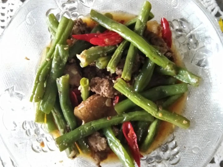 Langkah Mudah untuk Menyiapkan Resep  Tumis buncis daging cincang yang Sempurna, Lezat Sekali
