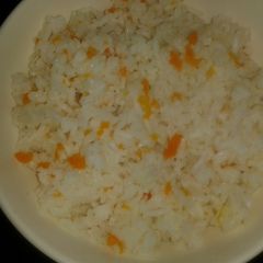 A picture of Carrot Rice.