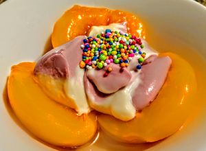 Una foto de MELOCOTONES🍑Con Queso Crema...!😋