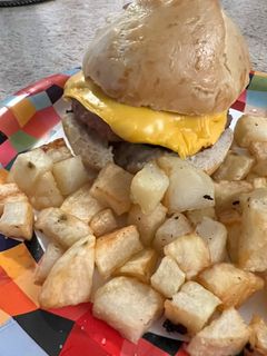 Una foto de Pan para hamburger 🍔 súper fácil
