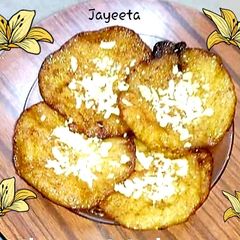A picture of Mango Khoya Malpua.