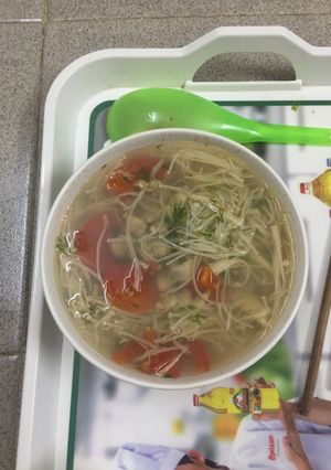 Hình của món Canh ngao nấm kim.